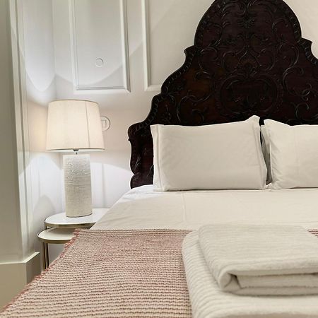 Quarto Com Banheiro Privativo Na Baixa Lissabon Buitenkant foto