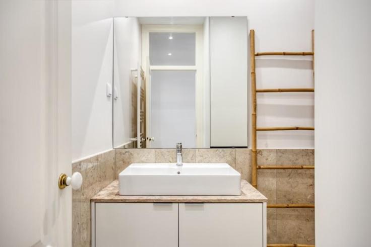 Quarto Com Banheiro Privativo Na Baixa Lissabon Buitenkant foto