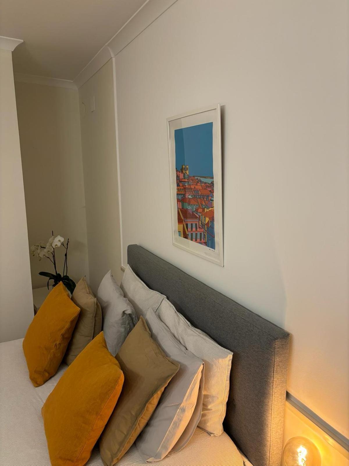 Quarto Com Banheiro Privativo Na Baixa Lissabon Buitenkant foto