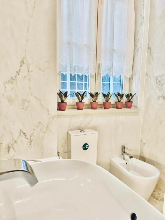 Quarto Com Banheiro Privativo Na Baixa Lissabon Buitenkant foto